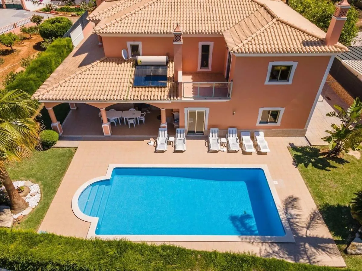 Villa Hugo - Bright Modern Walk To Restaurants Albufeira 0*,  Portugal