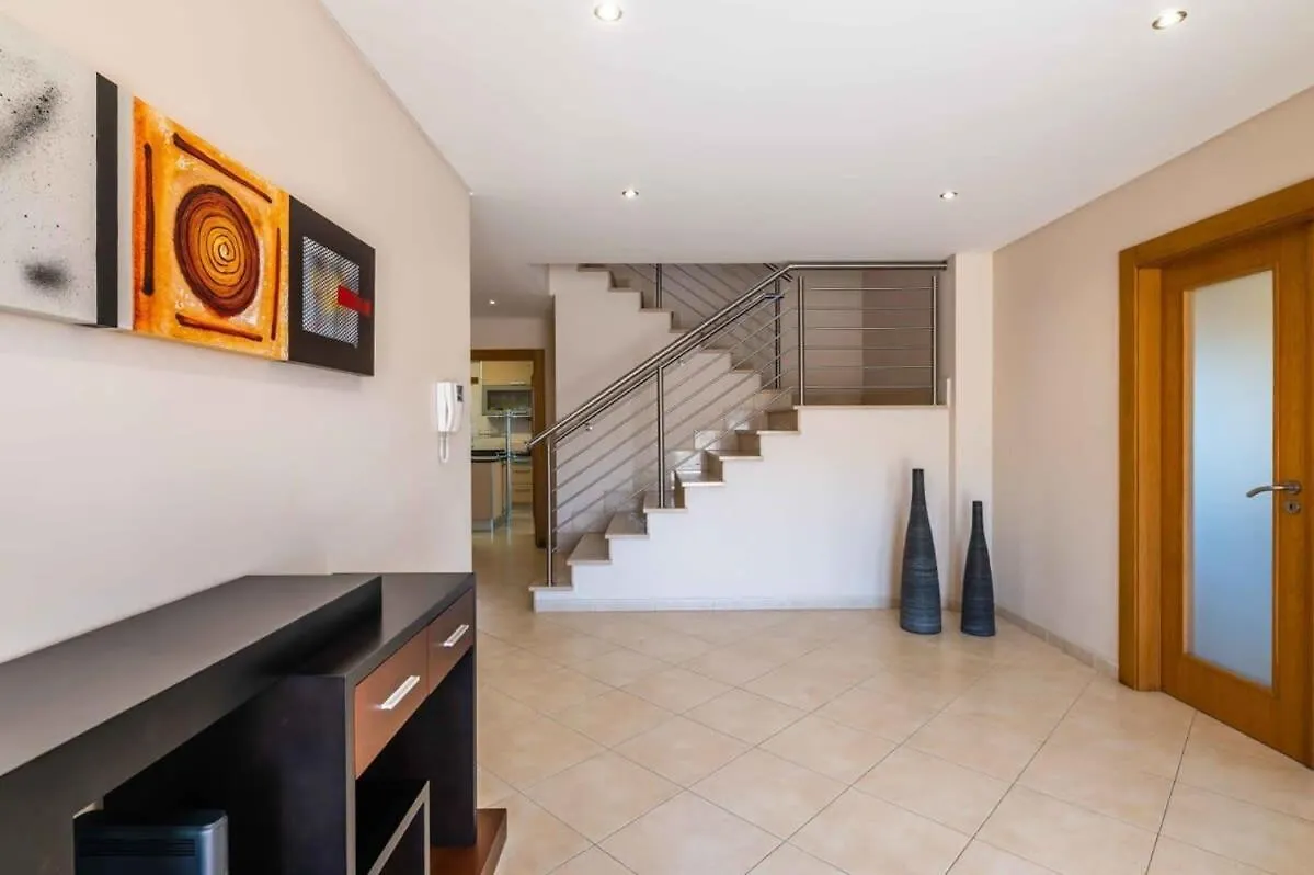 Holiday home Villa Hugo - Bright Modern Walk To Restaurants Albufeira
