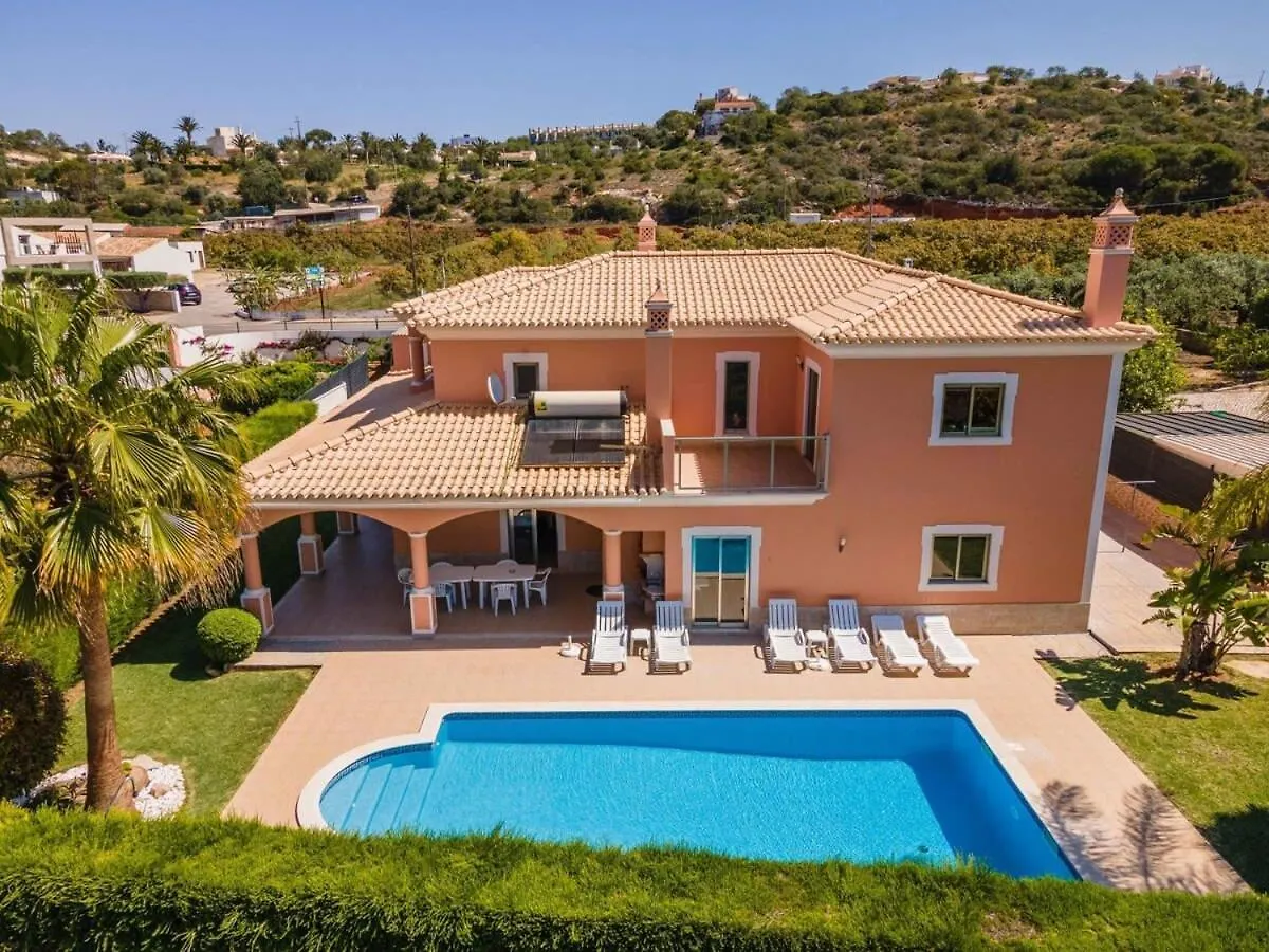 Villa Hugo - Bright Modern Walk To Restaurants Albufeira Portugal